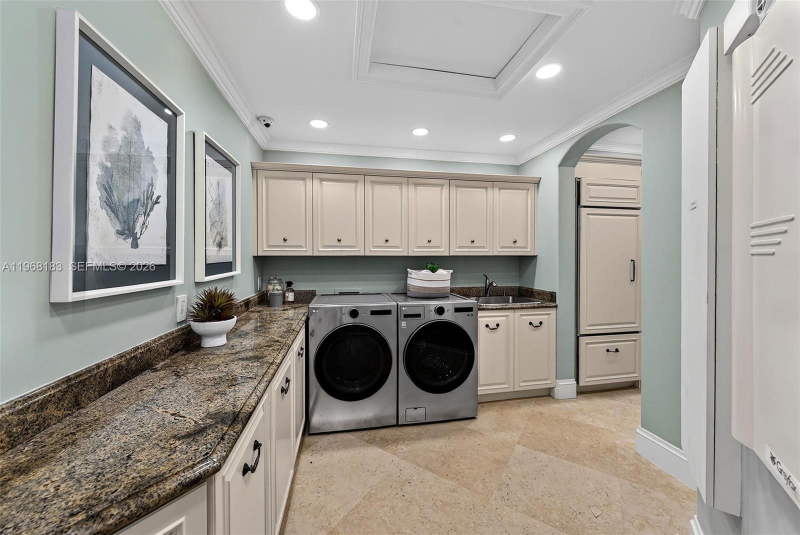 CORAL ISLES - Residential