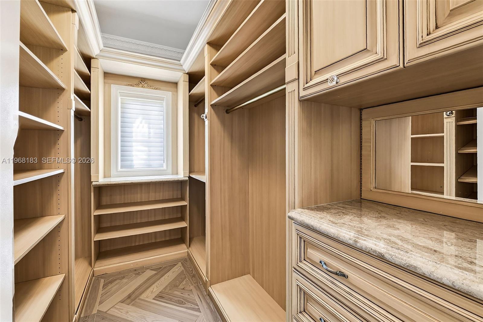 CORAL ISLES - Residential