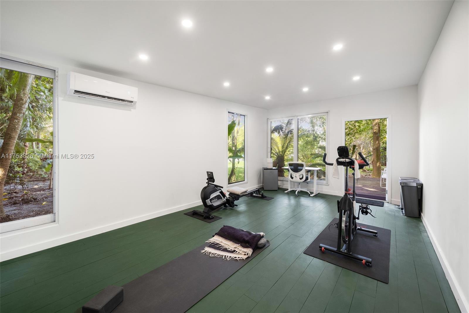 SUNILAND ESTATES 1ST ADDN - Residential