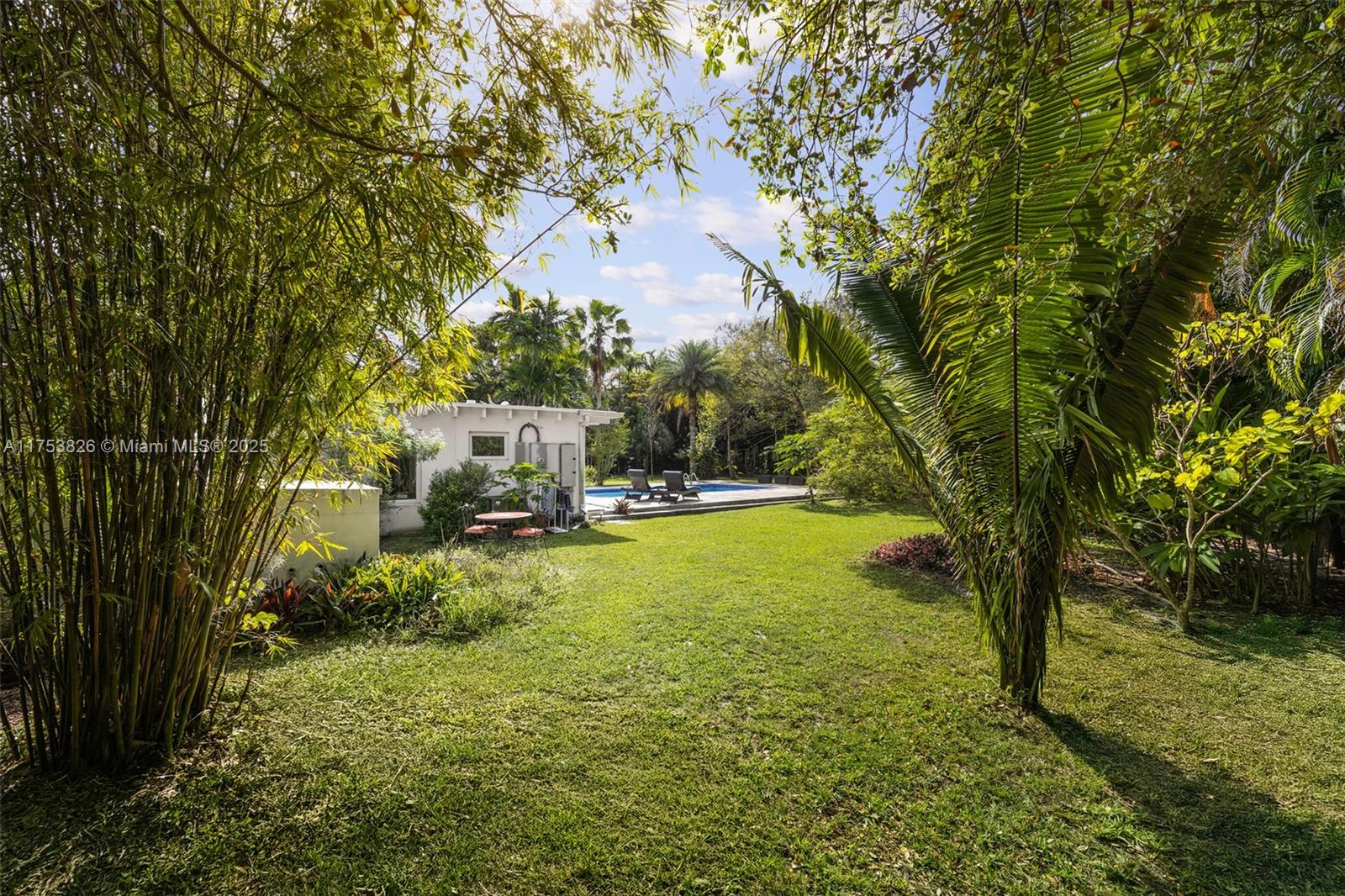 SUNILAND ESTATES 1ST ADDN - Residential