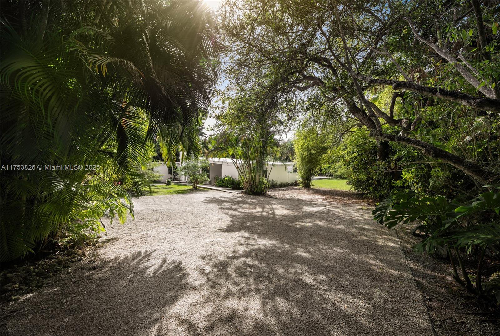 SUNILAND ESTATES 1ST ADDN - Residential