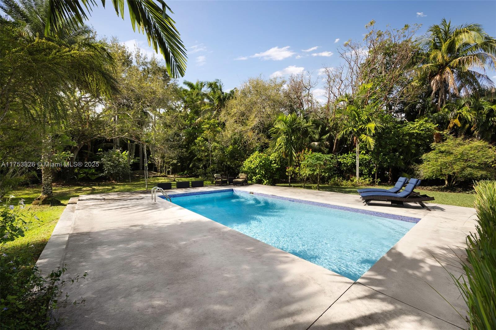 SUNILAND ESTATES 1ST ADDN - Residential