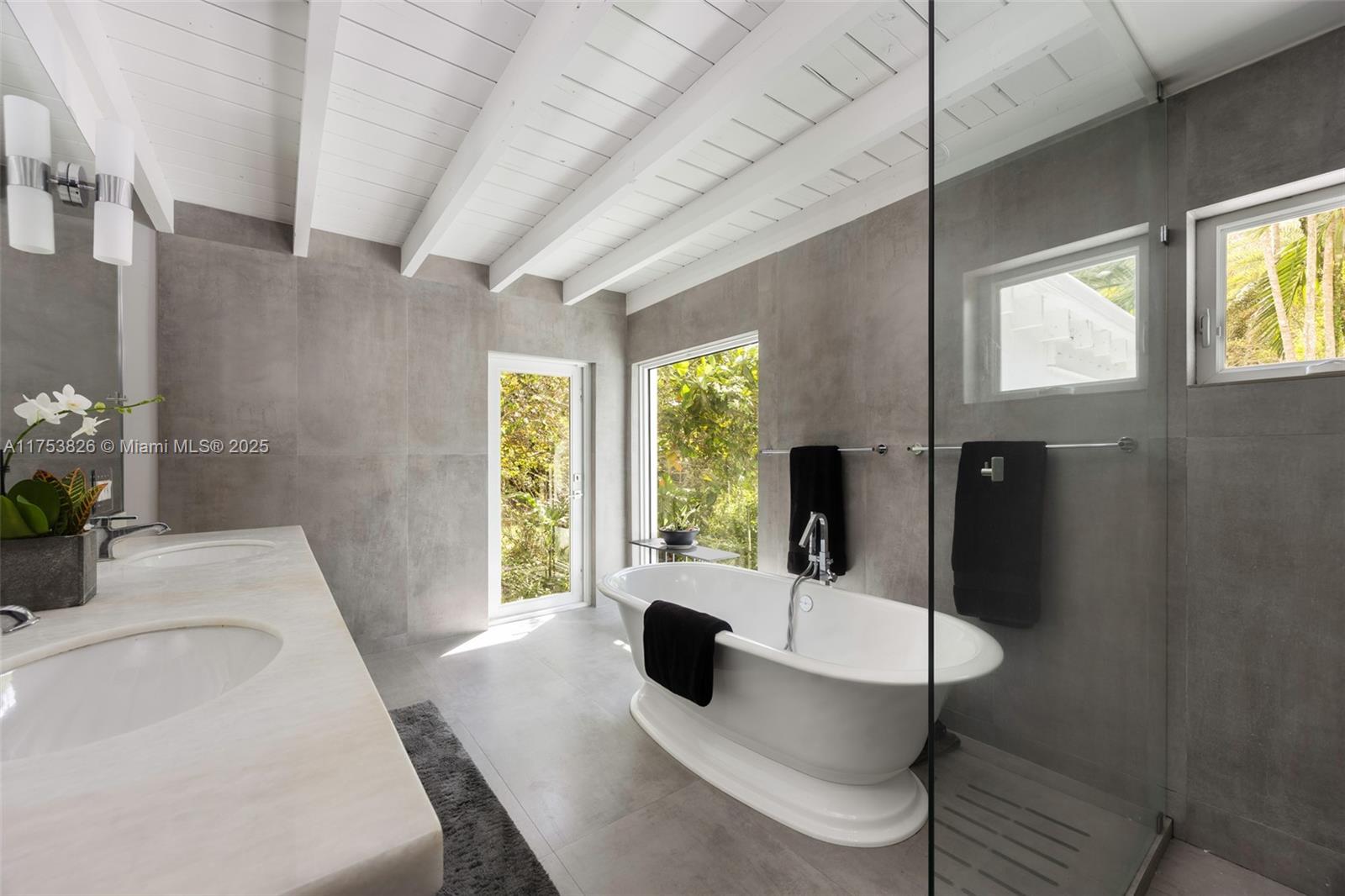 SUNILAND ESTATES 1ST ADDN - Residential