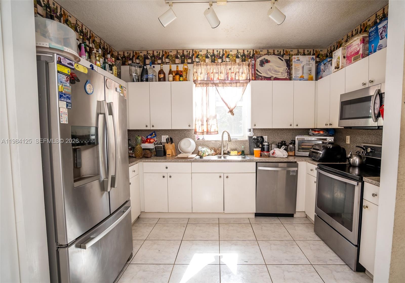 MIRAMAR PATIO HOMES - Residential