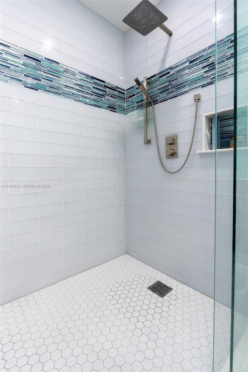 Pine Tree Estates - Residential