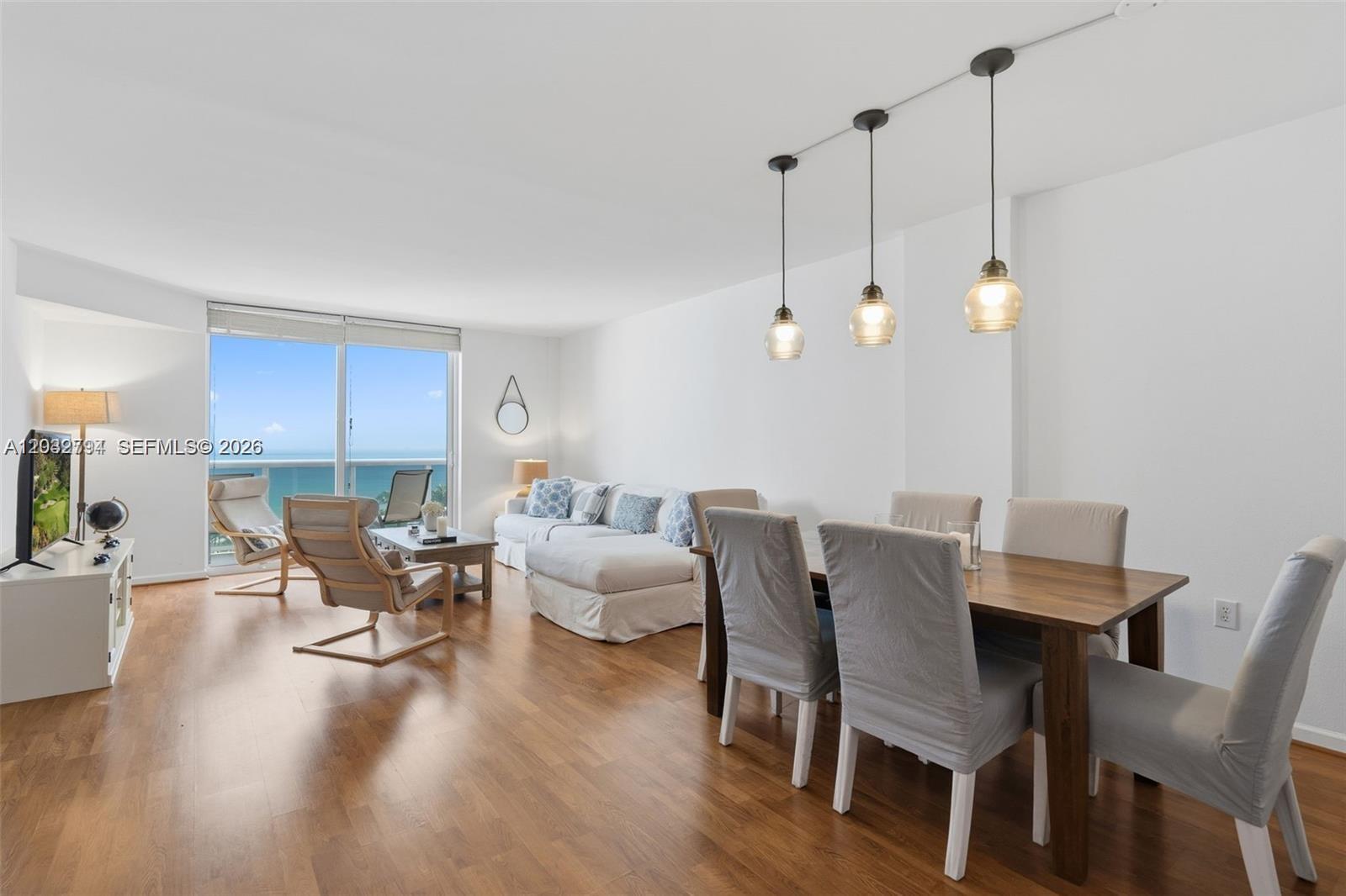 10275 Collins Ave 718