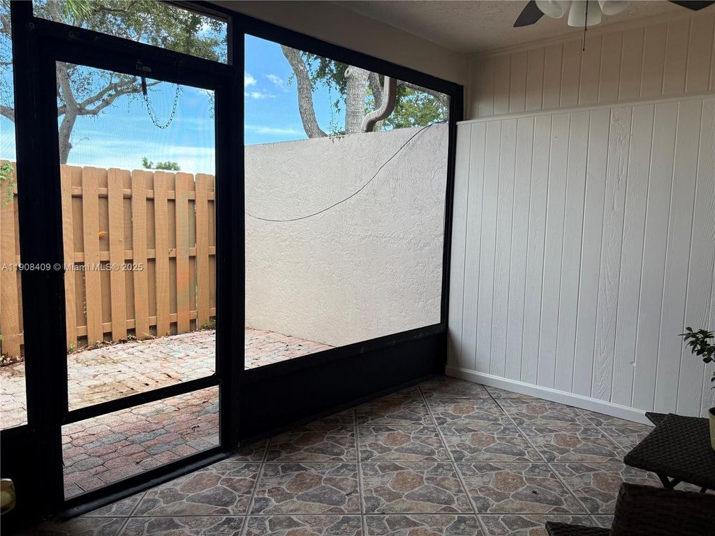 Photo of 2050 SW 24th Circle, Boynton Beach, FL 33426 (MLS # A11908409)