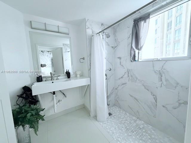 METROPOLIS II AT DADELAND - Residential