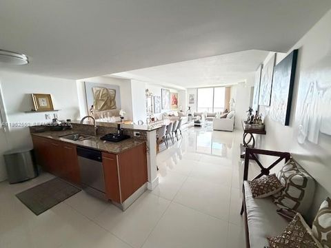 9066 SW 73rd Ct 1105 Miami FL 33156