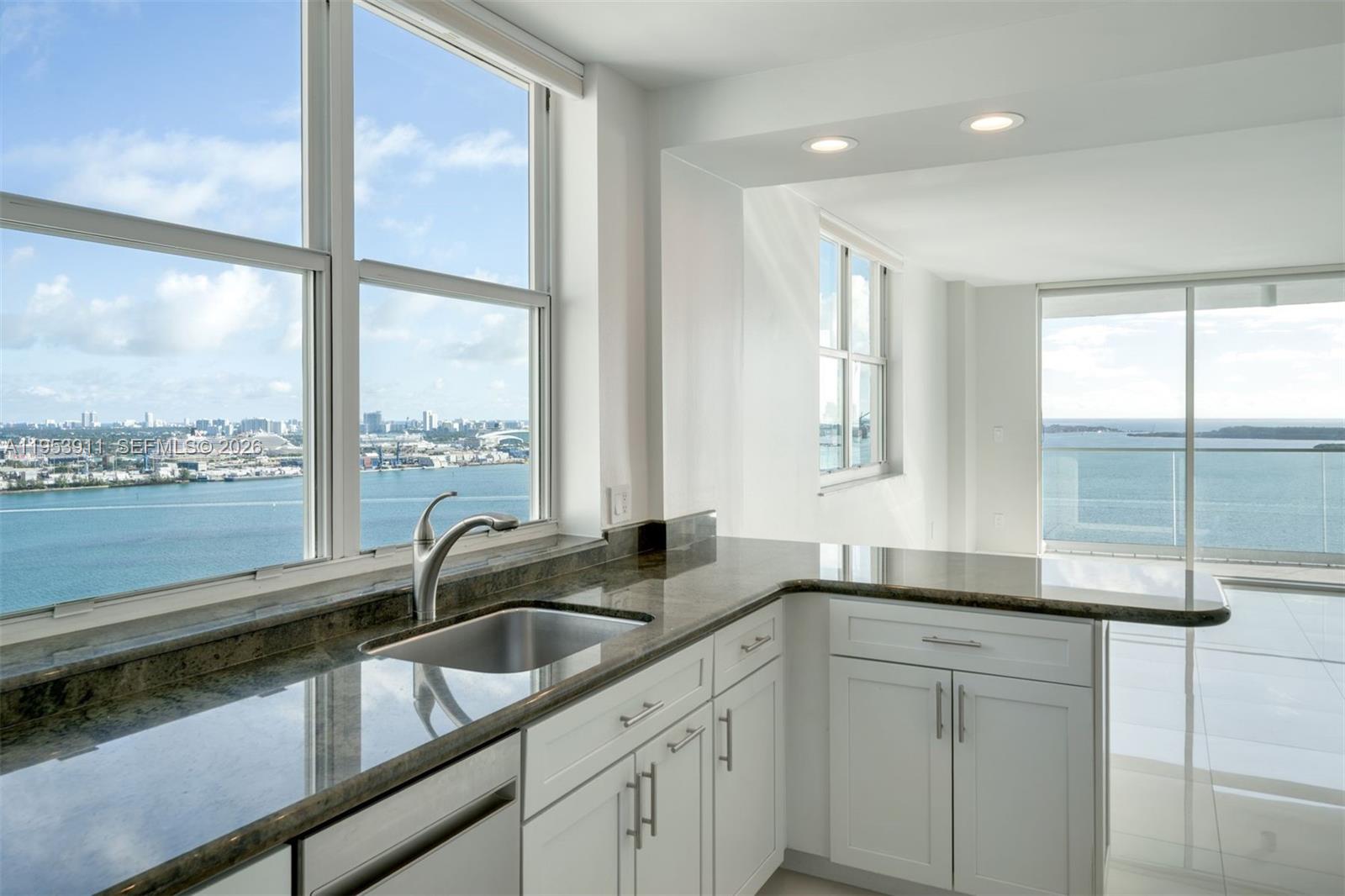 800 Claughton Island Dr 2801