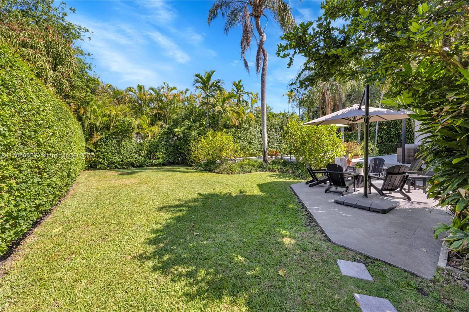 Coral Gables, Florida 33146, United States, 4 Bedrooms Bedrooms, ,3 BathroomsBathrooms,Residential,Active,88911