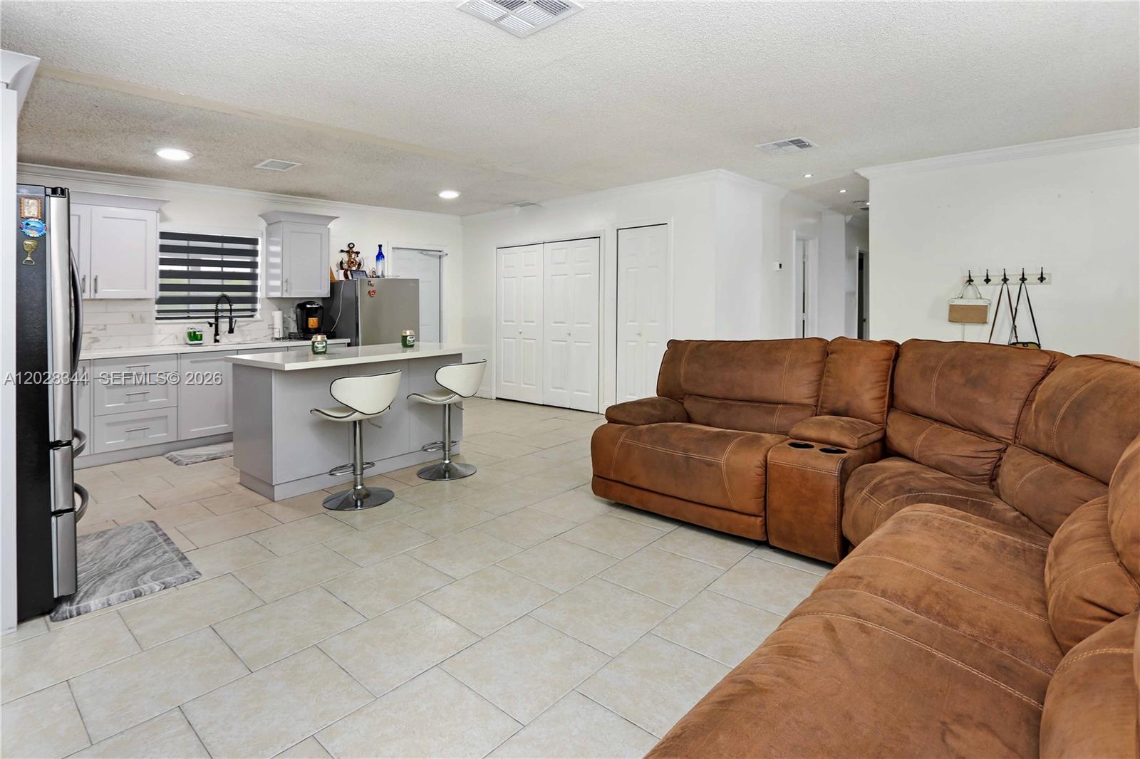 S MIAMI HEIGHTS ADDN B - Residential