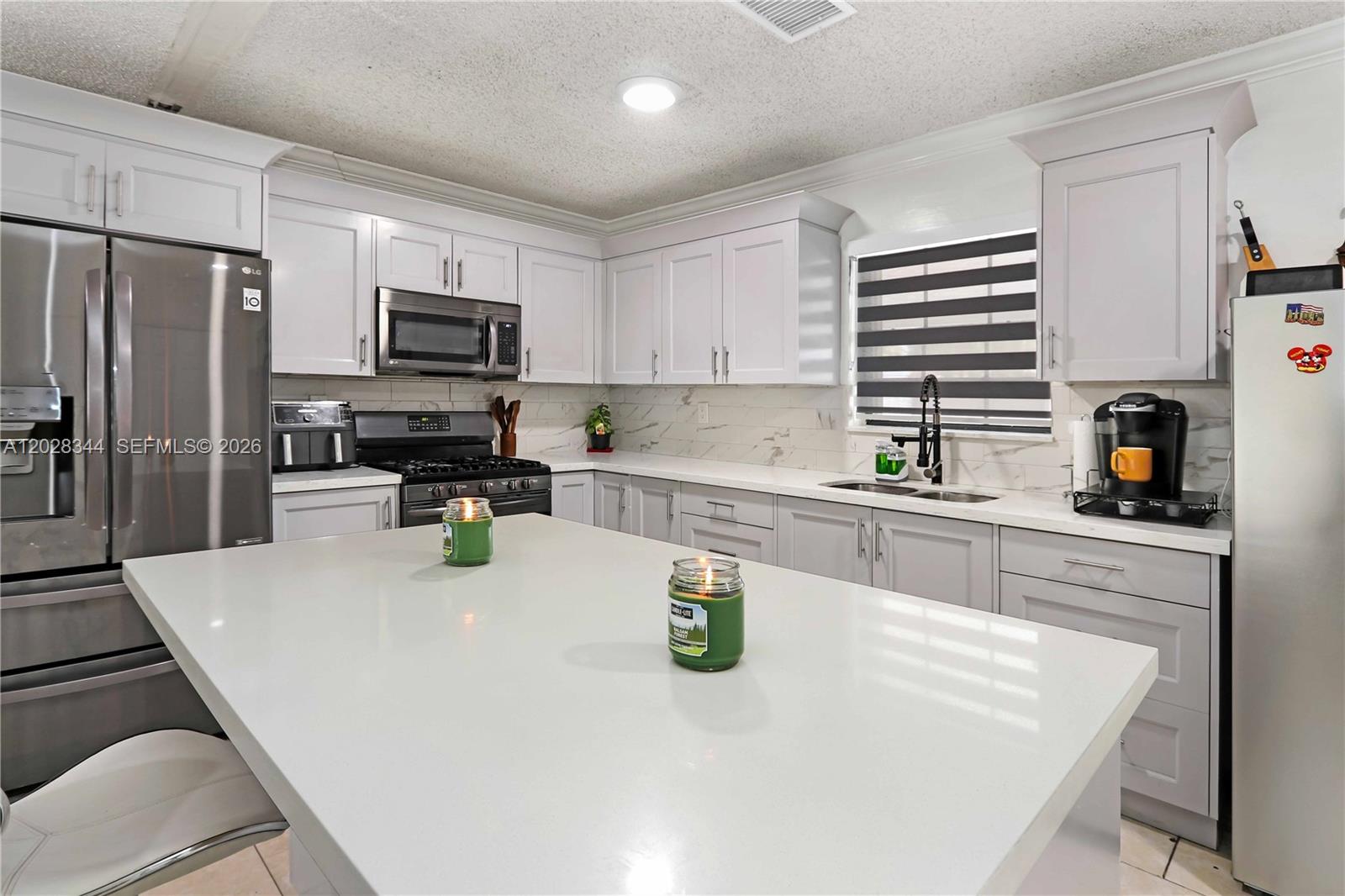 S MIAMI HEIGHTS ADDN B - Residential