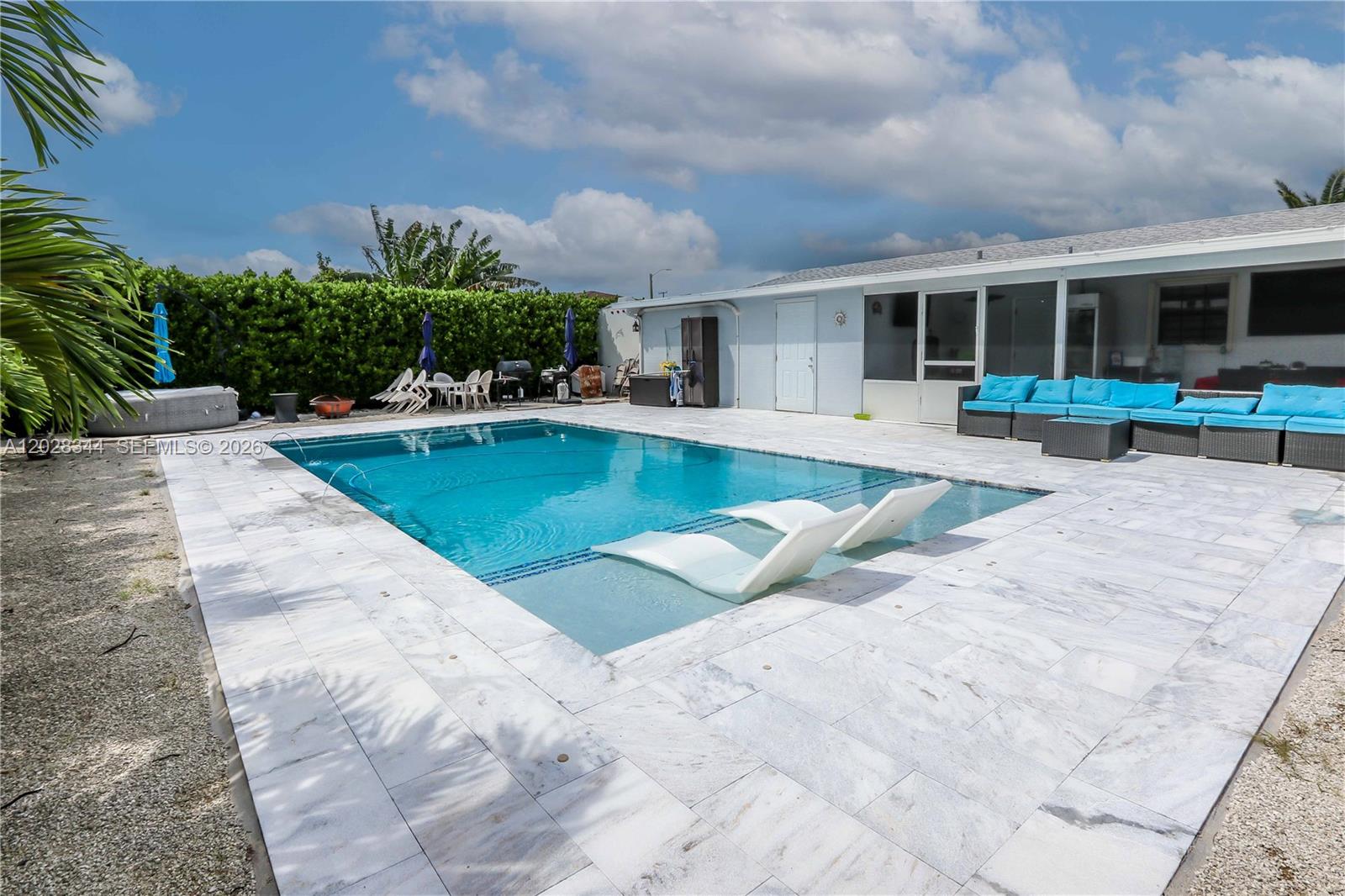 S MIAMI HEIGHTS ADDN B - Residential