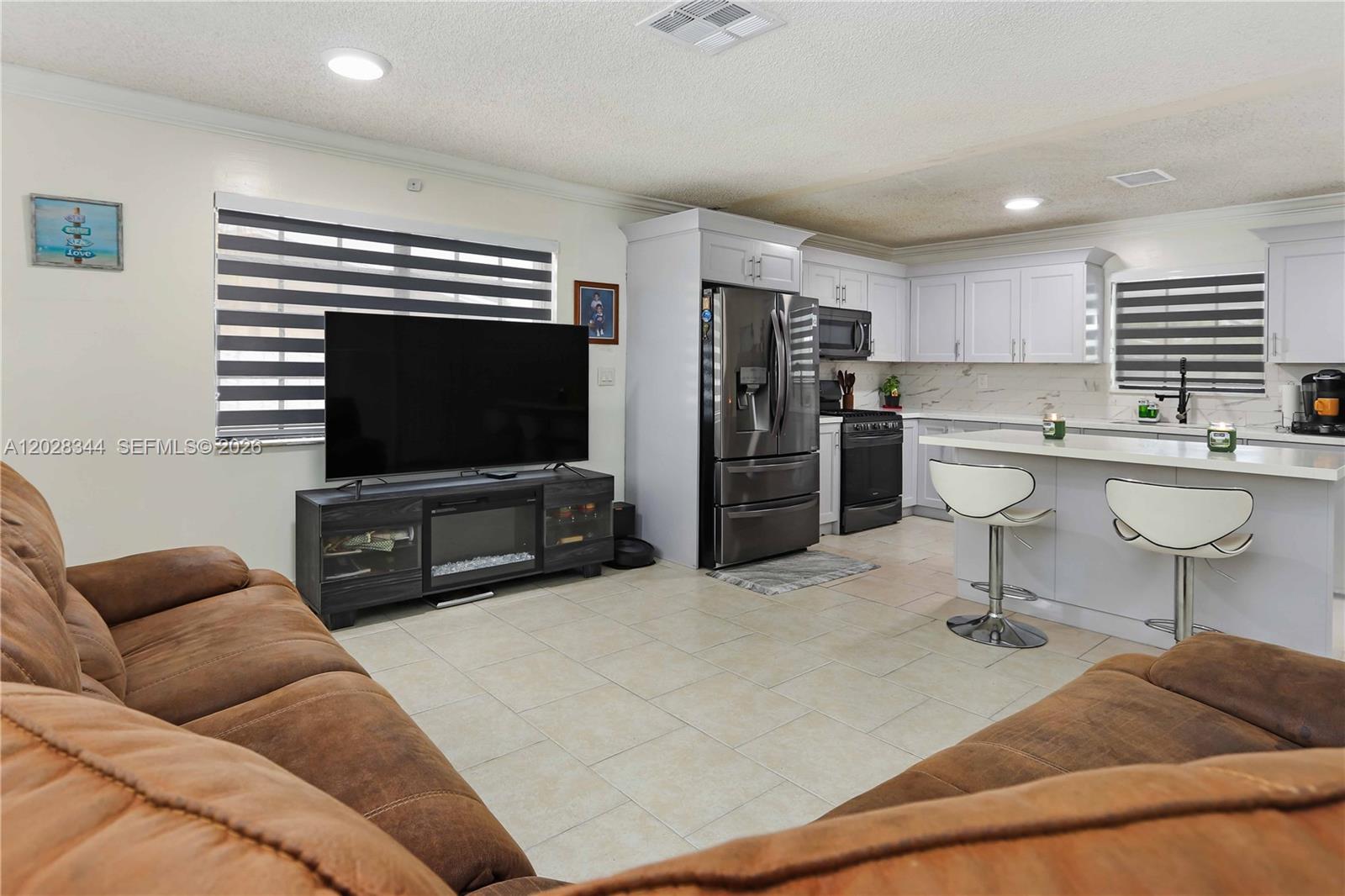 S MIAMI HEIGHTS ADDN B - Residential