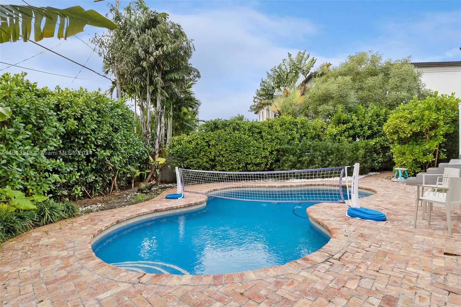 BAY HARBOR ISLAND - Residential