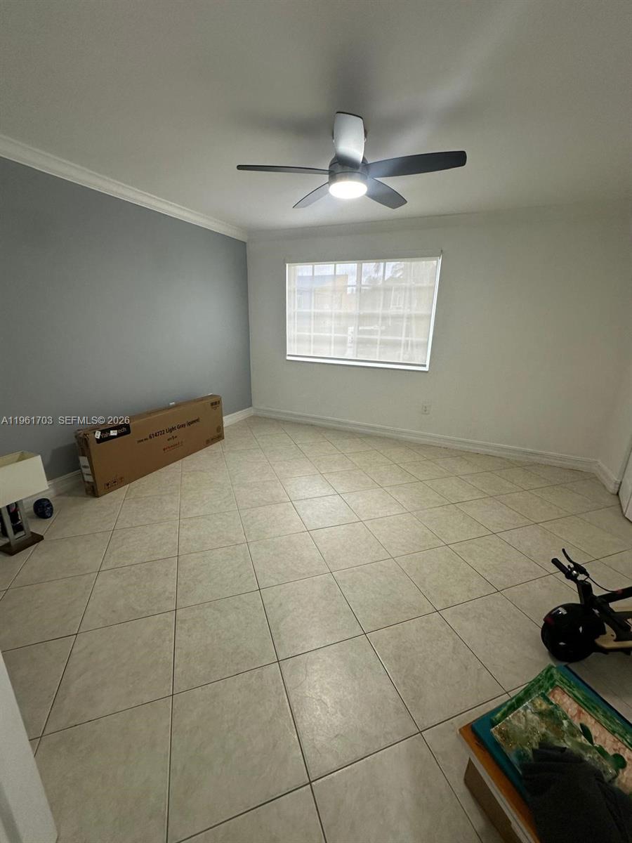 SOLEIL AT FONTAINEBLEAU C - Residential Lease