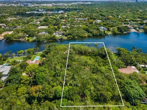 5355 Hammock Dr Coral Gables FL 33156
