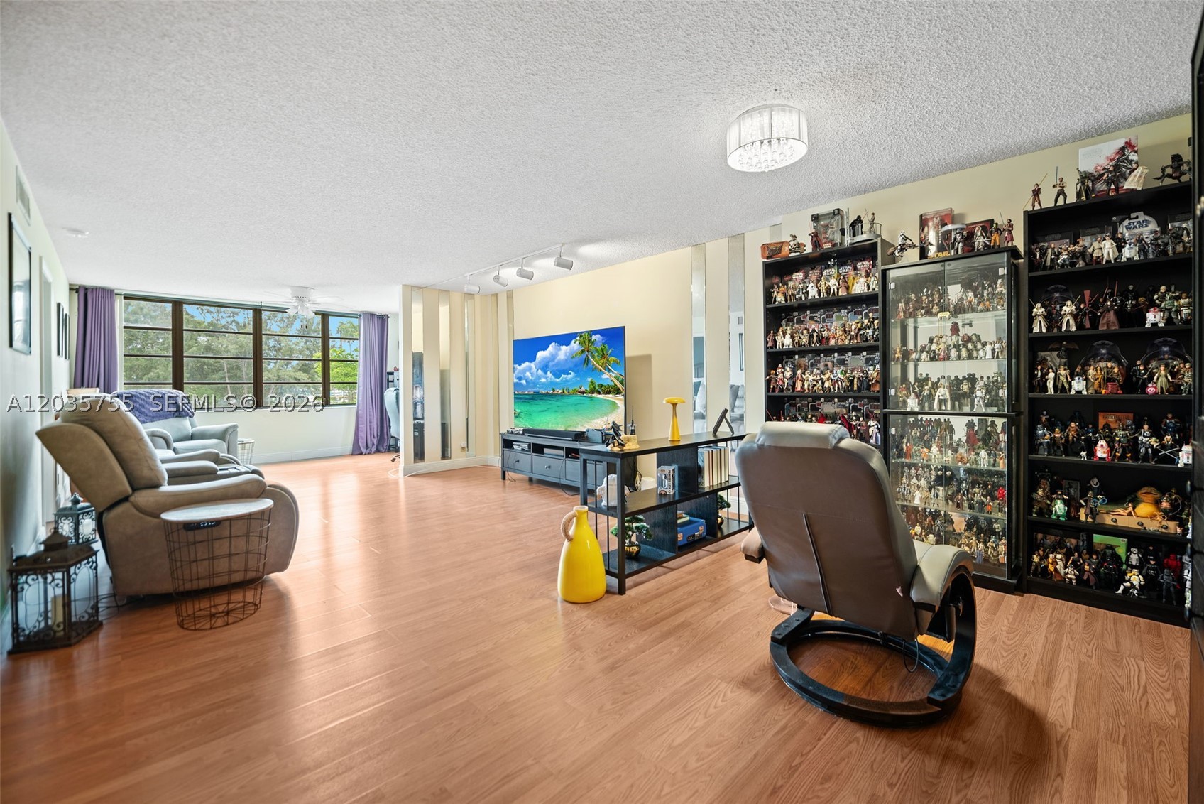 5598 Witney Dr 214