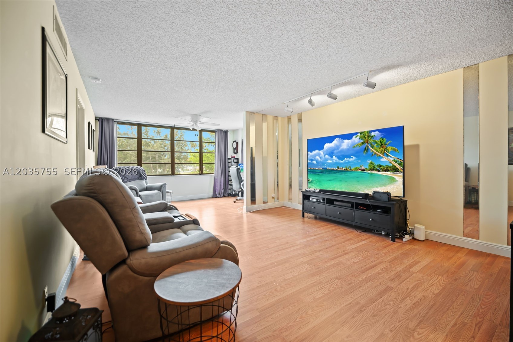 5598 Witney Dr 214