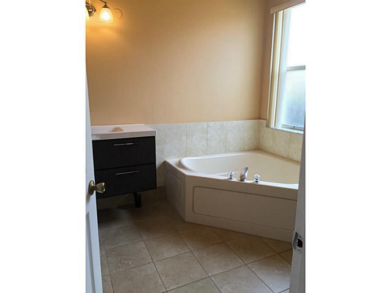 COQUINA - Residential Lease