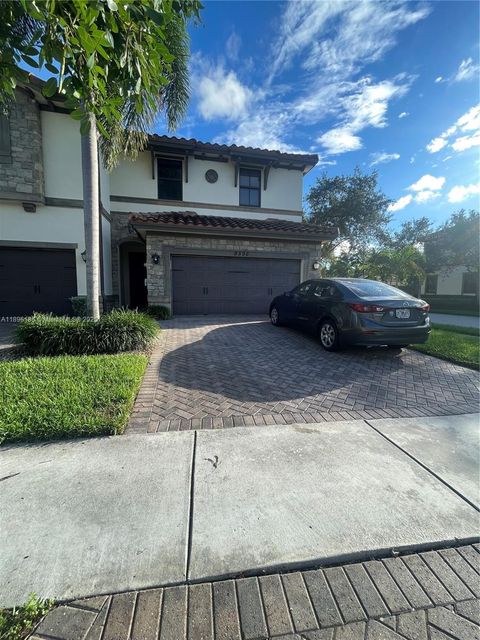 9596 N Town Parc Cir N Parkland FL 33076