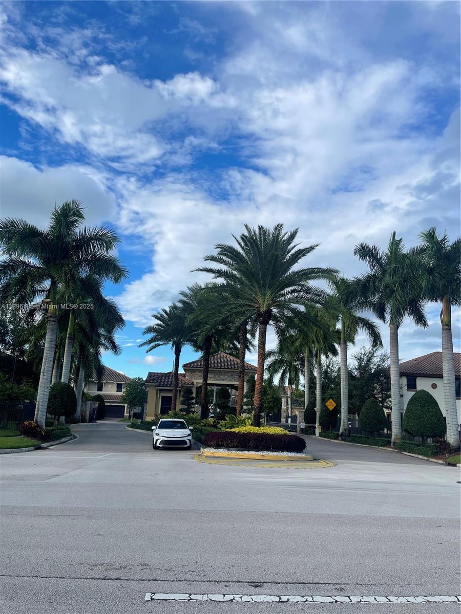 DEBUYS PLAT - Residential