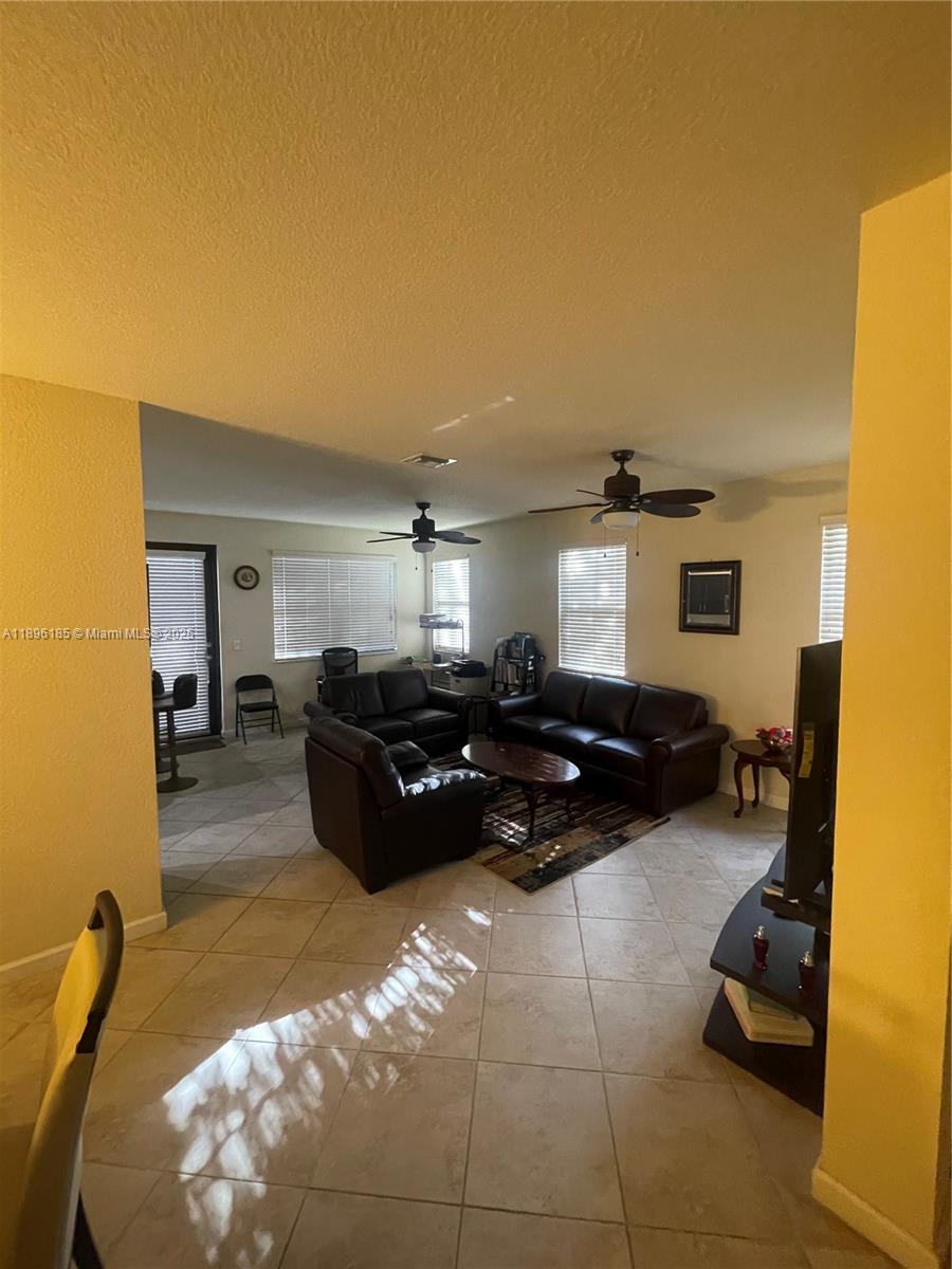 DEBUYS PLAT - Residential