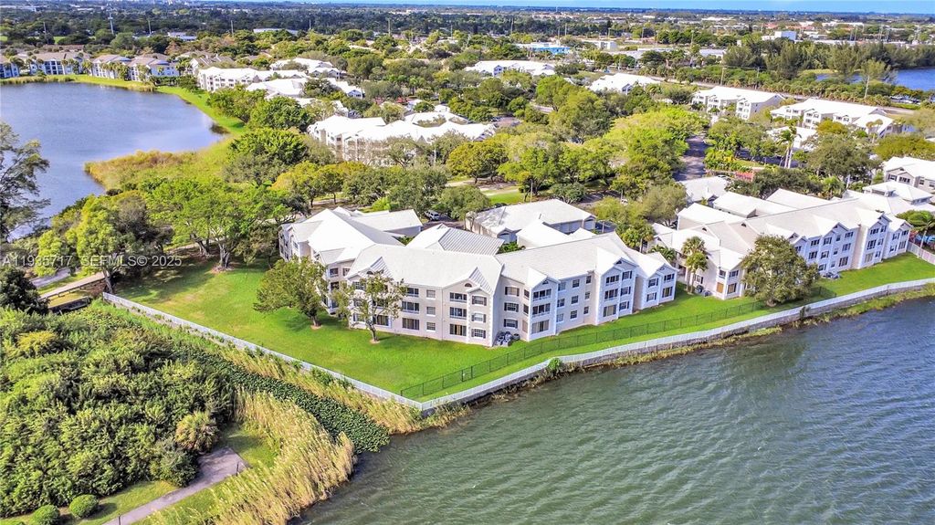 Photo of 2803 N Oakland Forest Dr #205, Oakland Park, FL 33309 (MLS # A11935717)