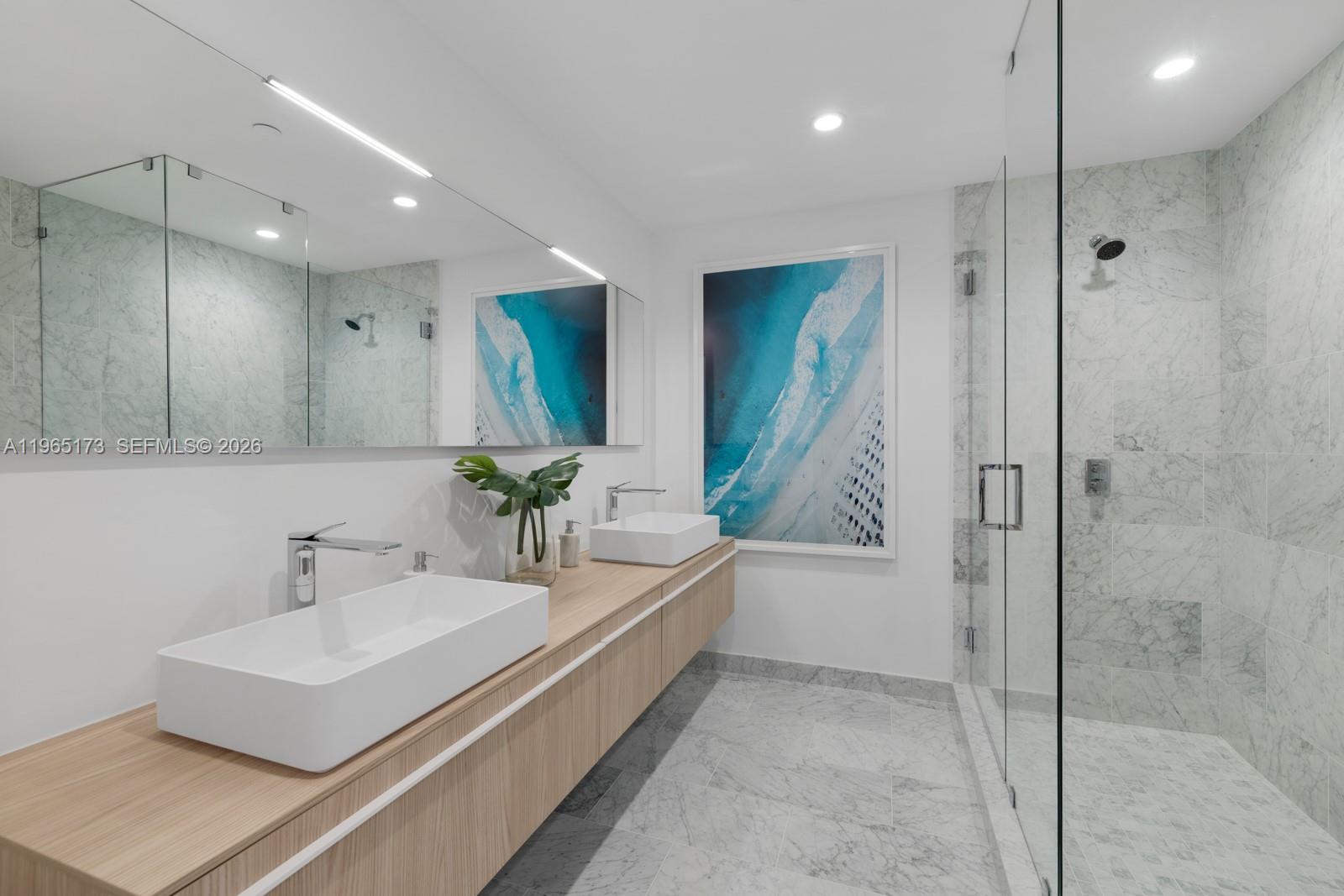 Onda Residences - Residential