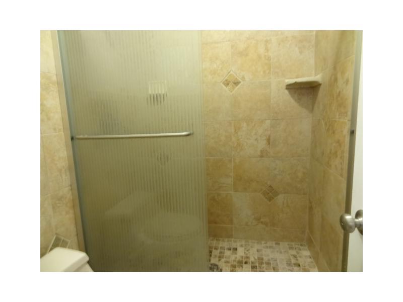OMEGA VILLAS 4 CONDO - Residential Lease