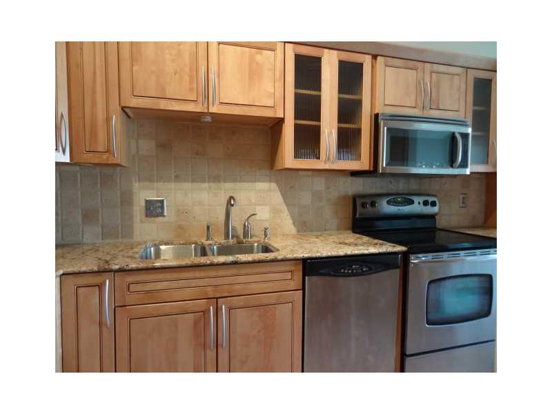 OMEGA VILLAS 4 CONDO - Residential Lease
