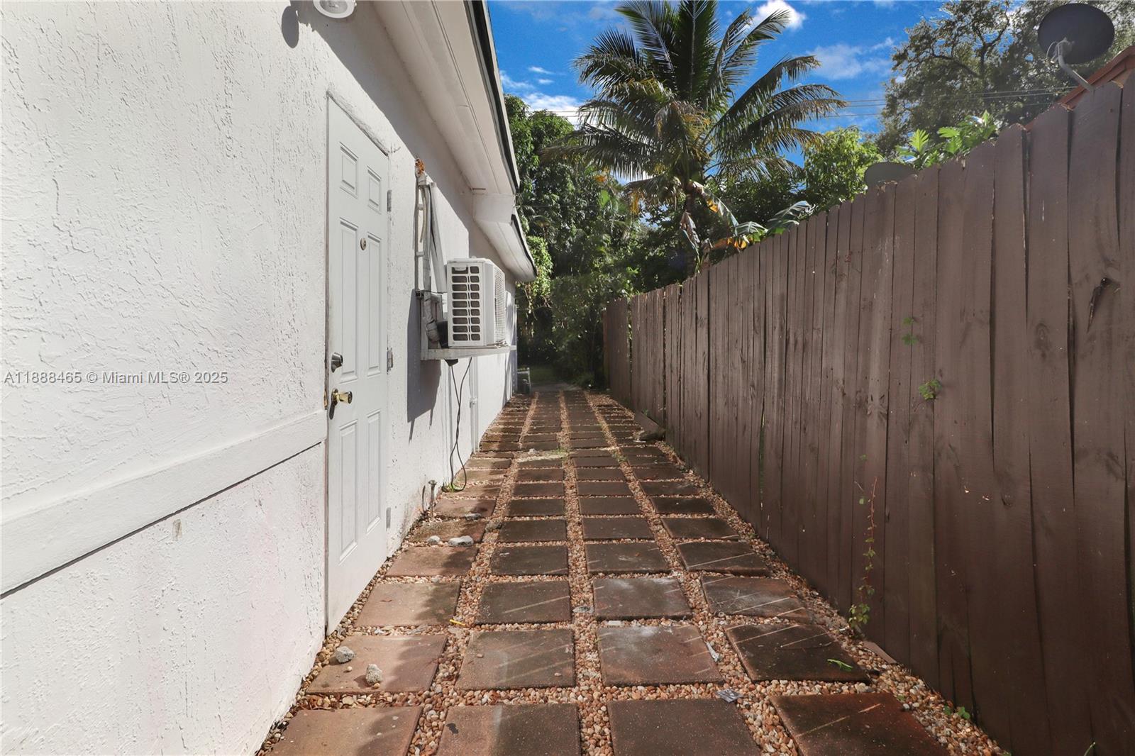 PLEASANT VILLAGE - Residential