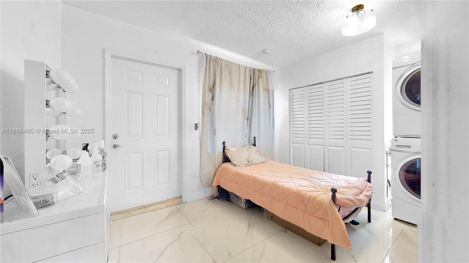 PLEASANT VILLAGE - Residential