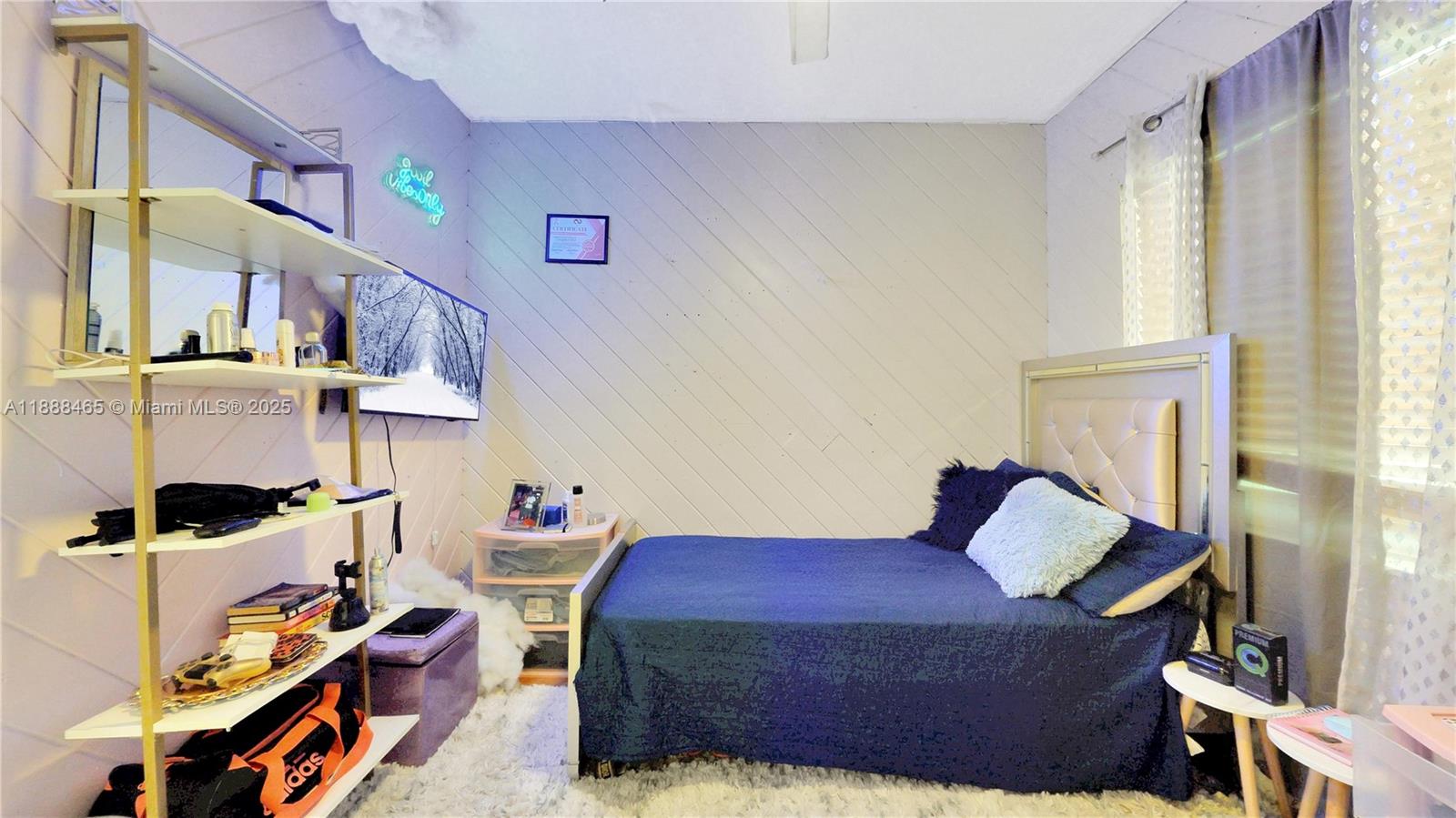 PLEASANT VILLAGE - Residential