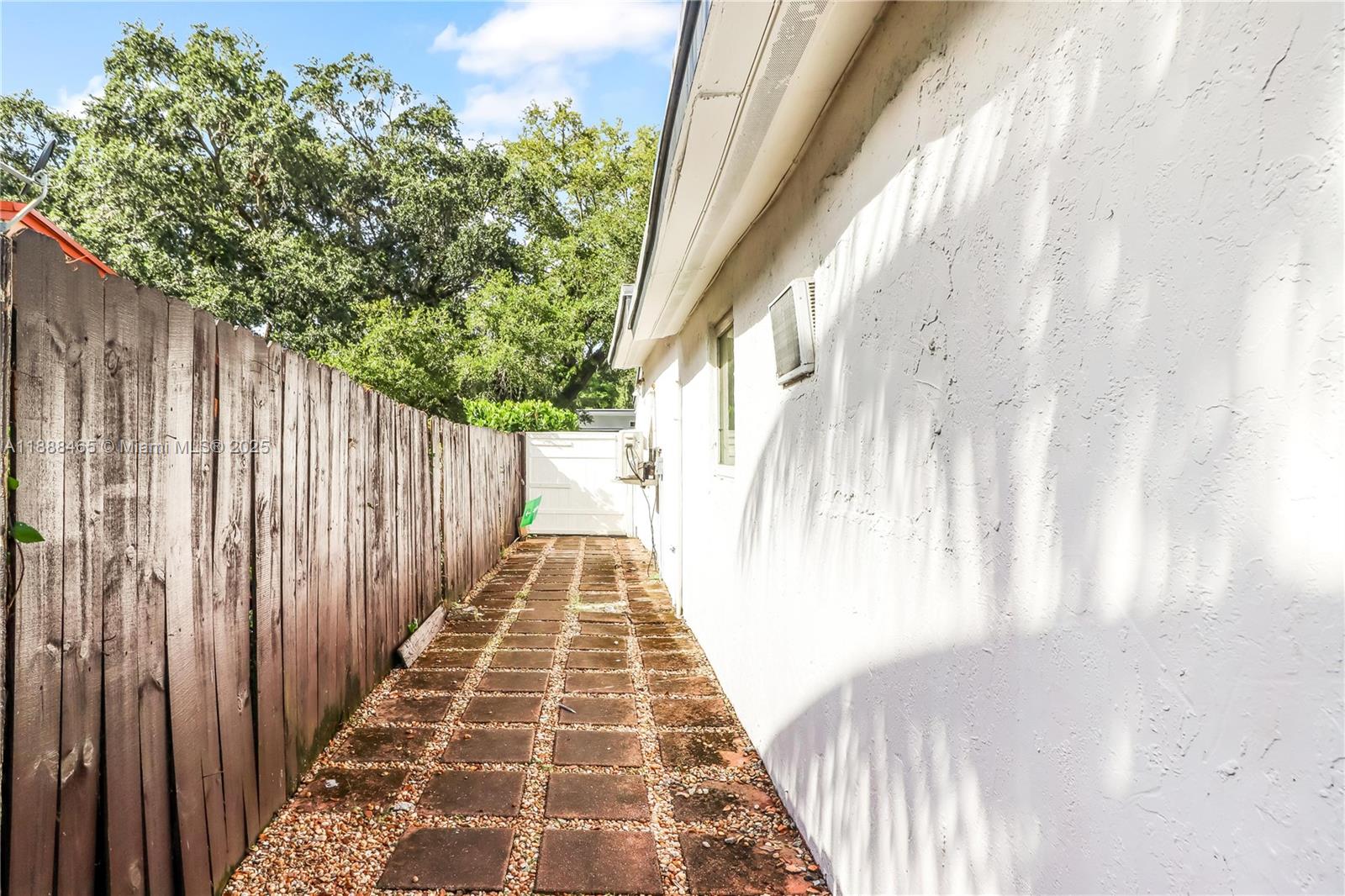 PLEASANT VILLAGE - Residential