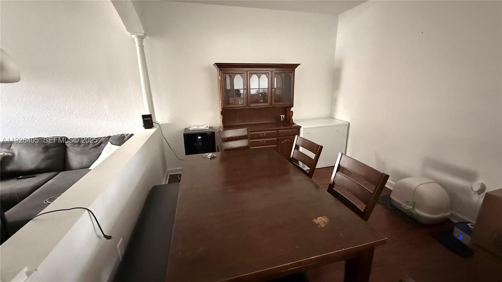 AB AT TAMIAMI TRAIL PHASE - Residential