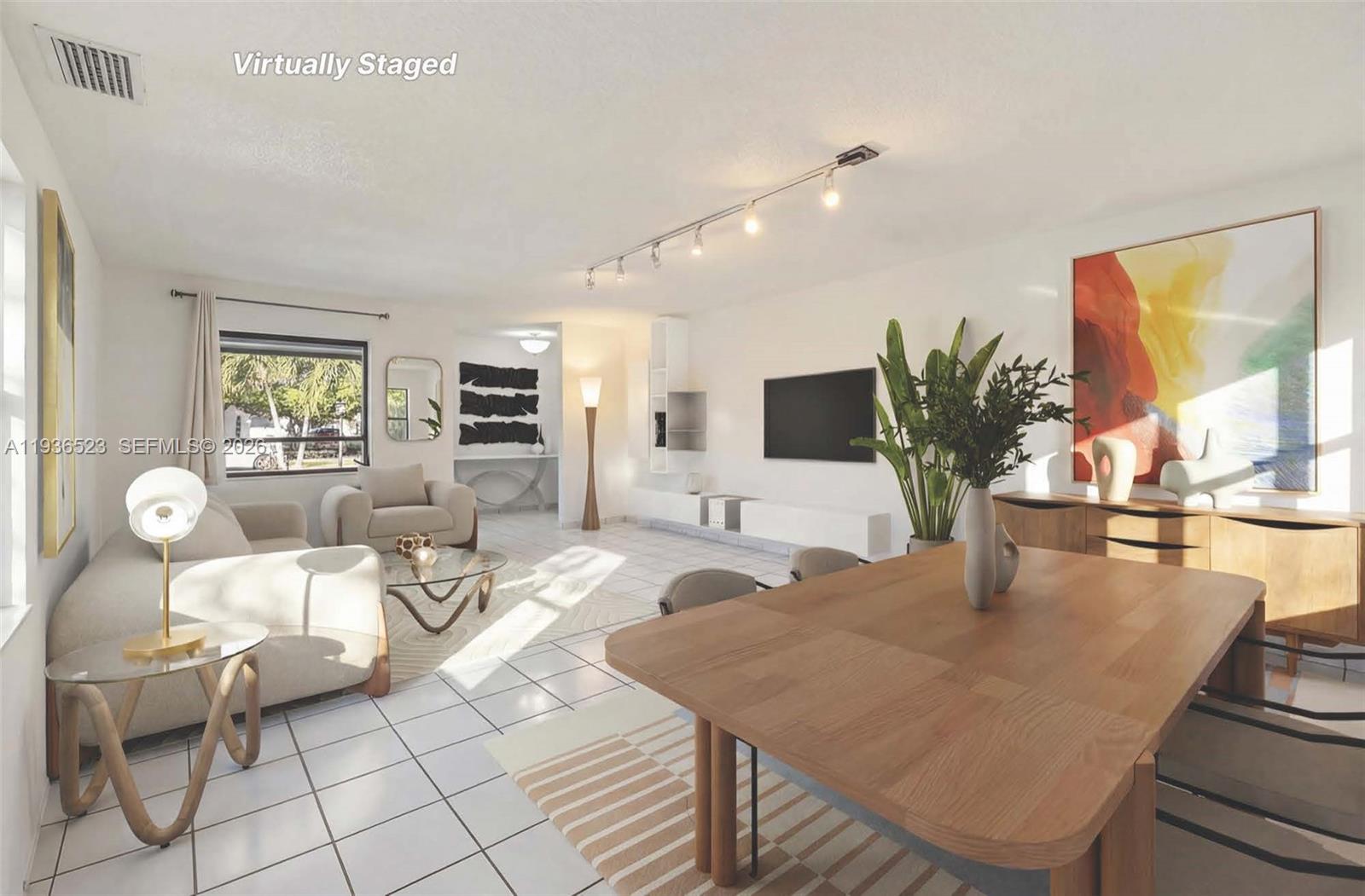 LEOMAR HOMES - Residential