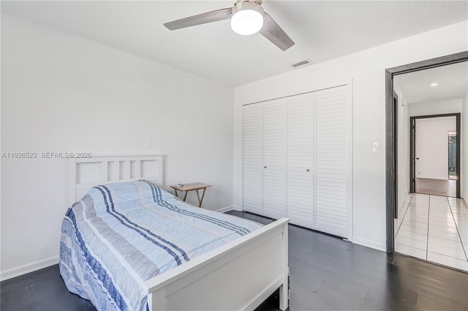 LEOMAR HOMES - Residential