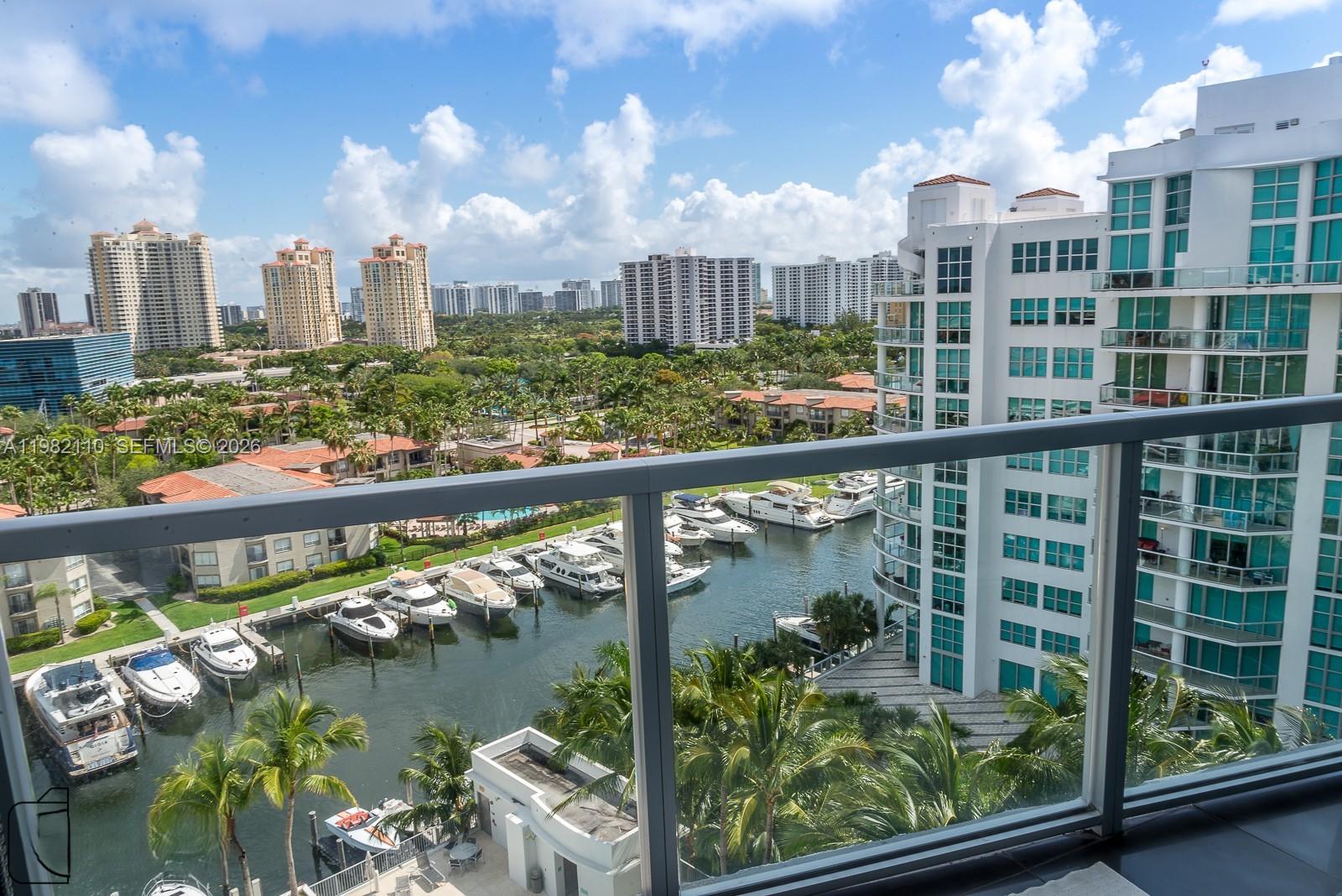UPTOWN MARINA LOFTS CONDO - Residential Lease