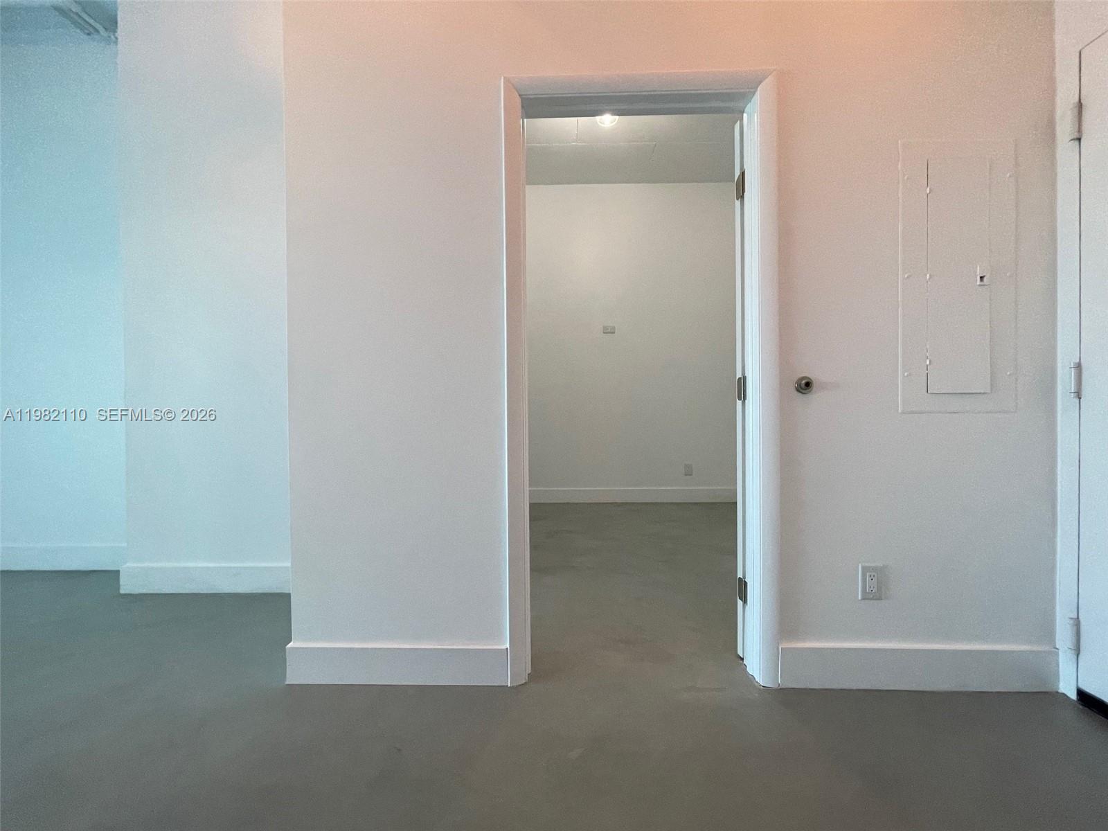 UPTOWN MARINA LOFTS CONDO - Residential Lease