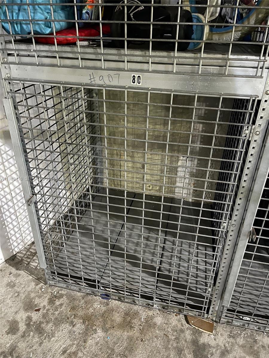 UPTOWN MARINA LOFTS CONDO - Residential Lease