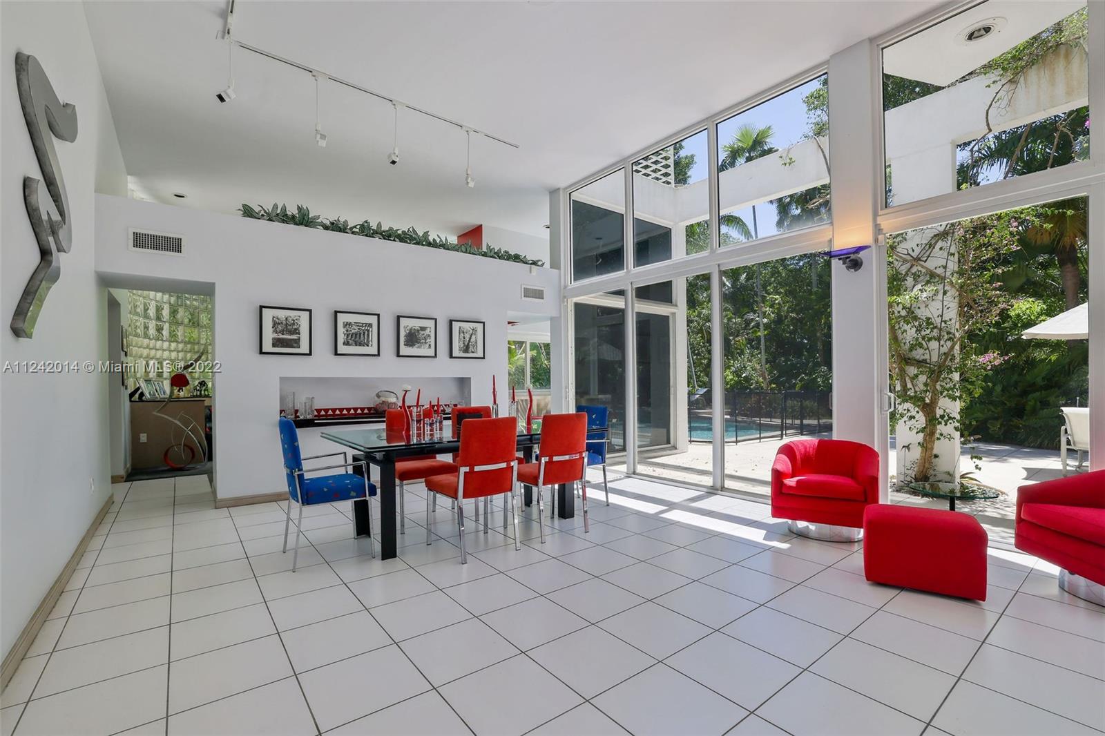 HAMMOCK PK 1ST ADDN - Residential