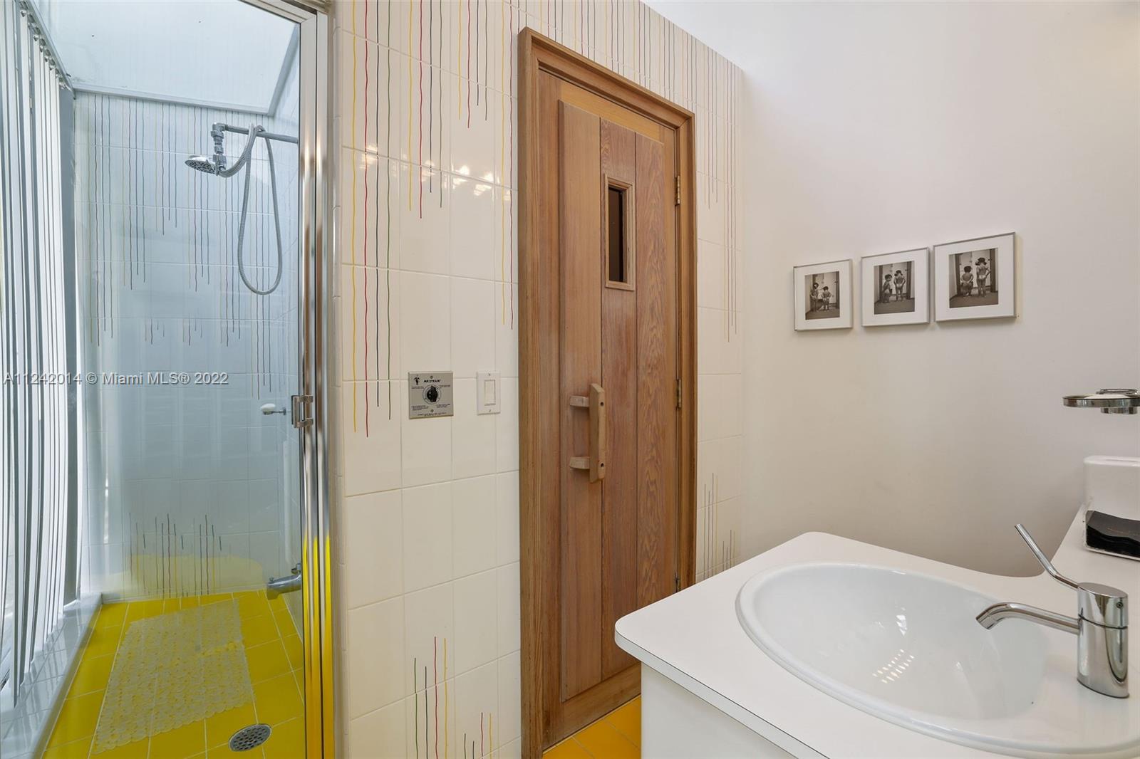 HAMMOCK PK 1ST ADDN - Residential