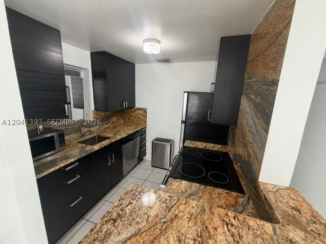 641 Espanola Way 3