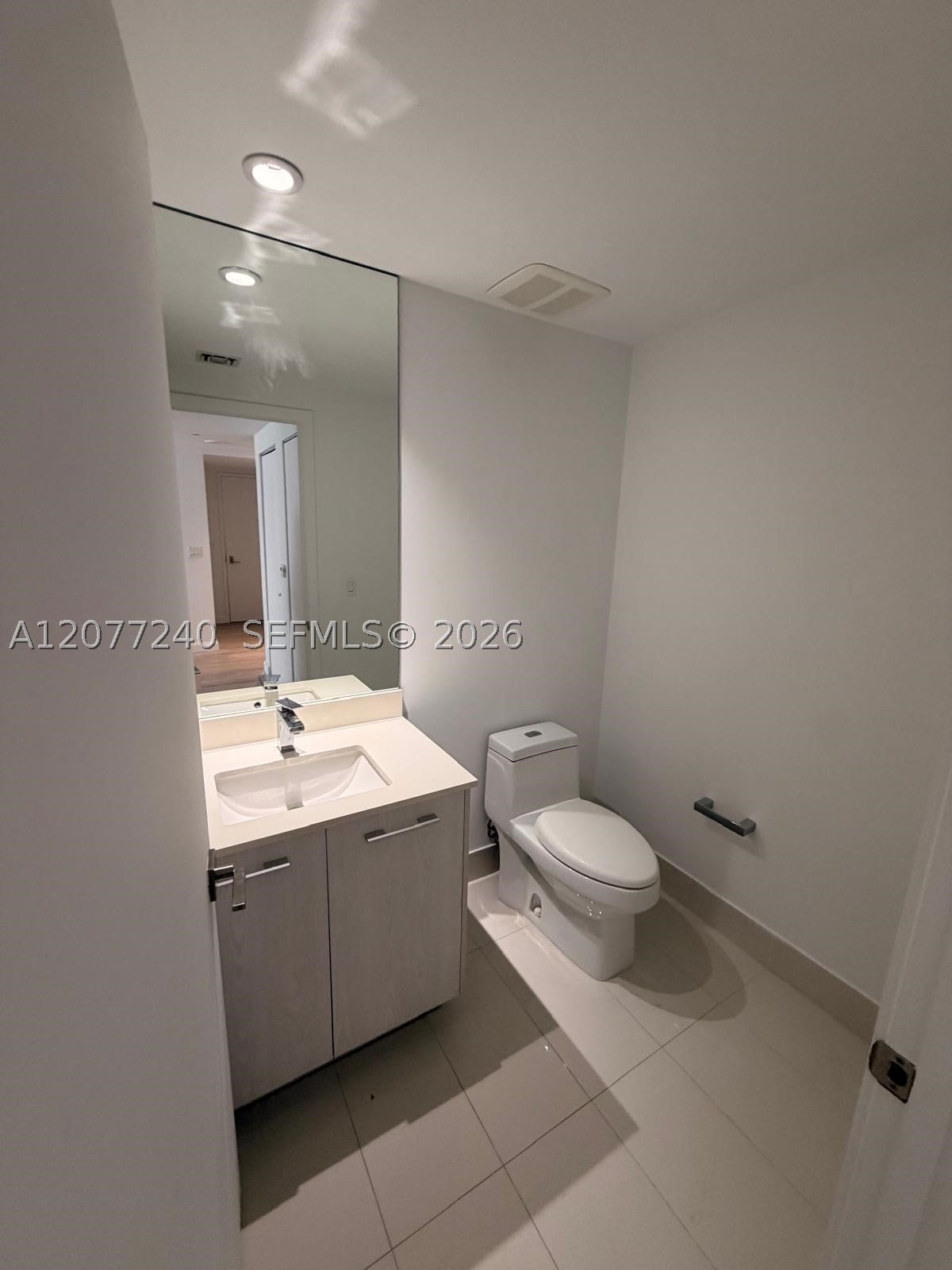 55 SW 9th St 3609