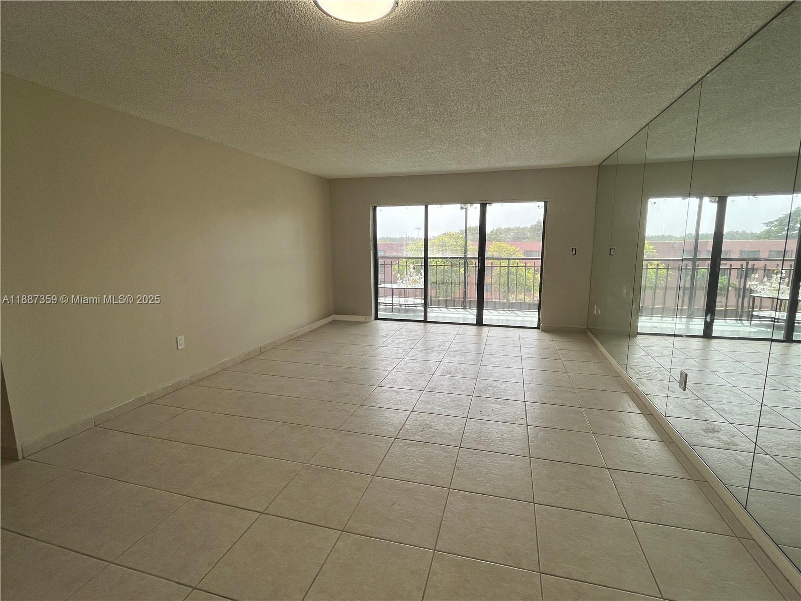 VICTORY GARDENS CONDO - Residential Lease