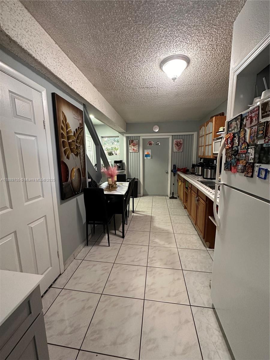CAROL CITY PALMETTO PARK - Residential Lease