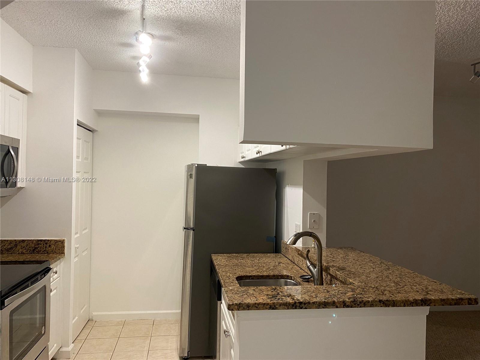 PORTO BELLAGIO CONDO - Residential Lease