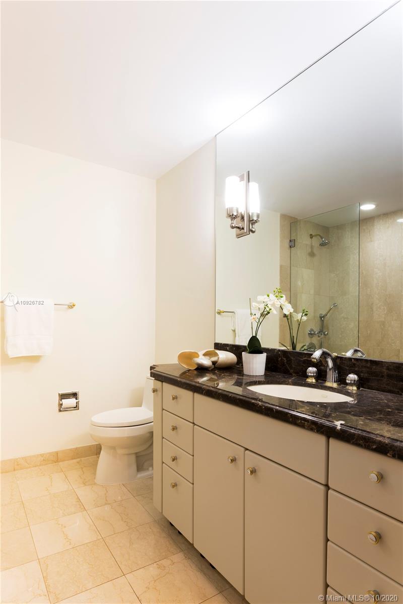 OCEANSIDE FISHER ISL COND - Residential